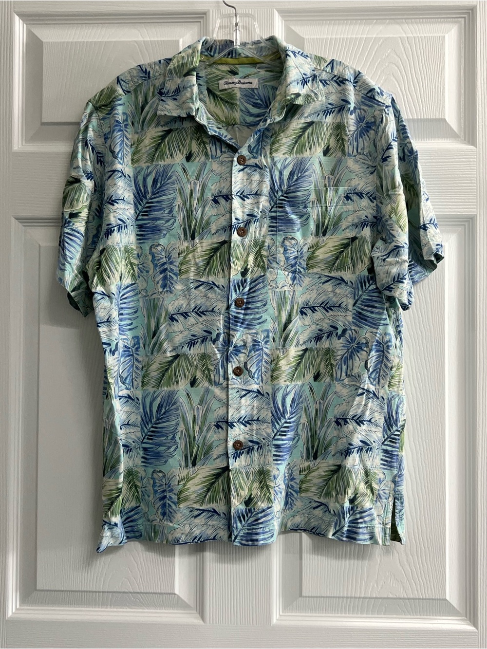 Tommy Bahama Think Outside the Fronds Hawaiian Short Sleeve Shirt - Medium VGUC